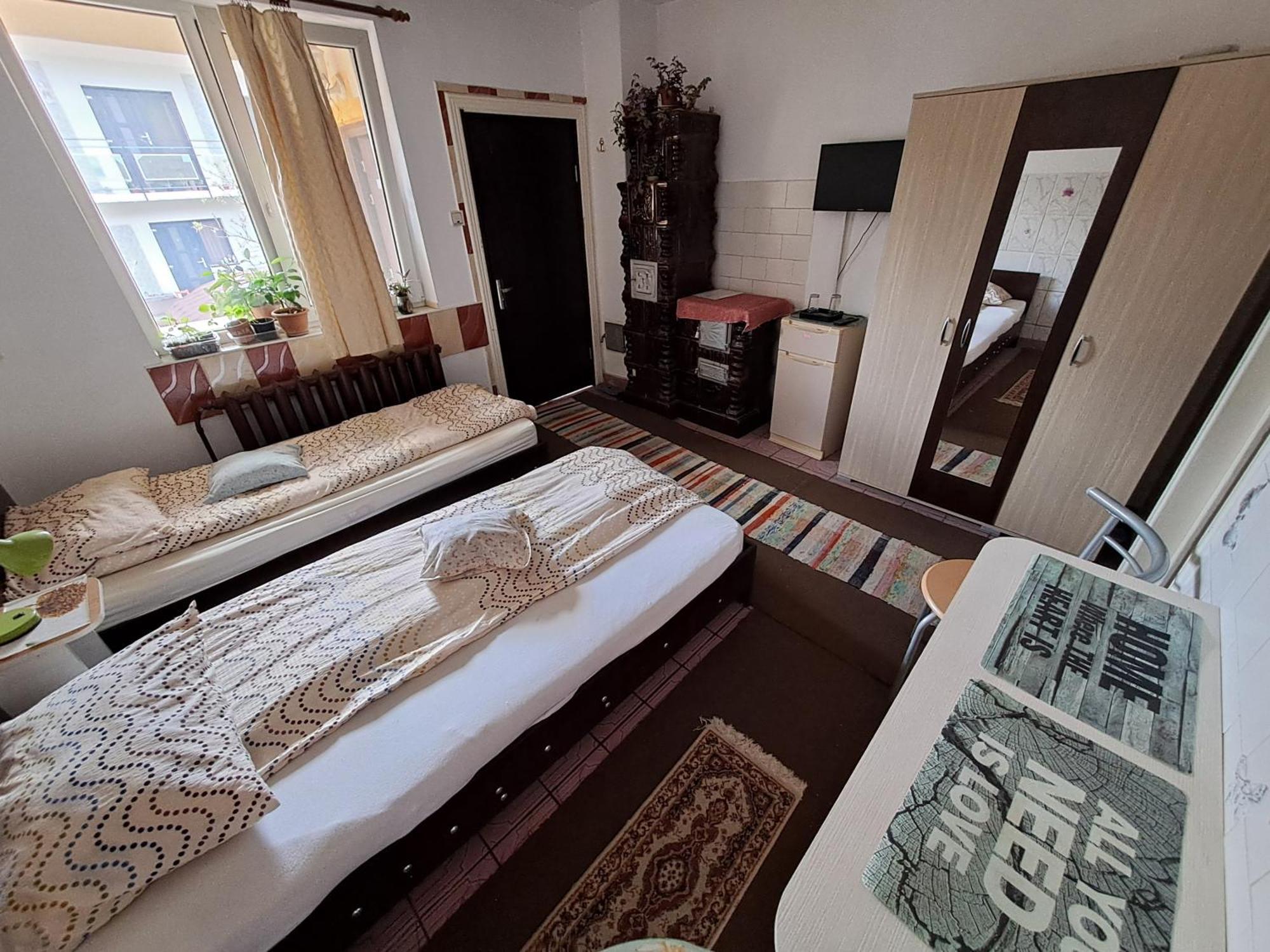 Casa Marvik Oradea Quarto foto